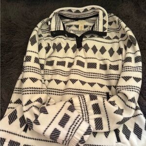 Cozy Printed Quarter-Zip Fleece Pullover - Black & White